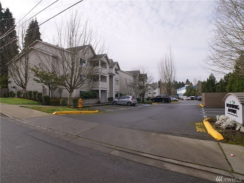 1st image of 11915 Roseberg Ave S APT 105