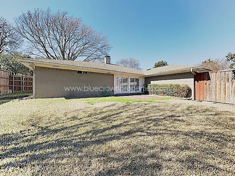 1804 Mercedes Pl — Photo 33