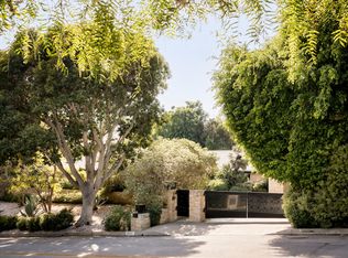 1011 N Hillcrest Rd, Beverly Hills, CA 90210