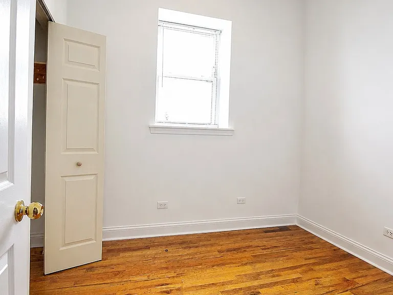2335 W Lake St #3R — Photo 8