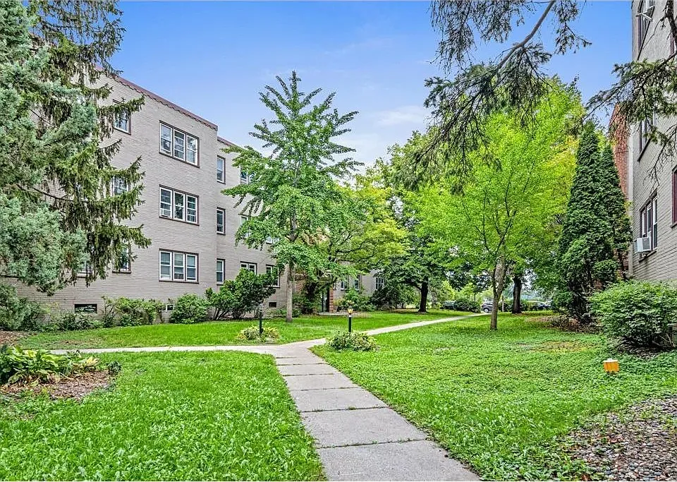 3134 W Bde Maka Ska Blvd #212