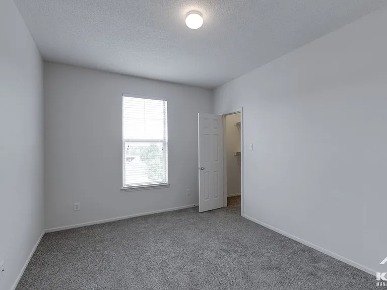La Crosse Apartments — Photo 60