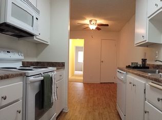 445 Ignacio Blvd APT 246, Novato, CA 94949