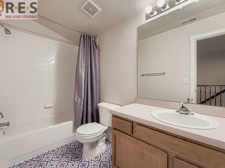2695 S University Blvd — Photo 22
