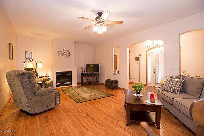 1st image of 23534 N Uldriks Dr