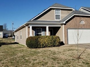 1610 Beaconcrest Cir, Murfreesboro, TN 37128