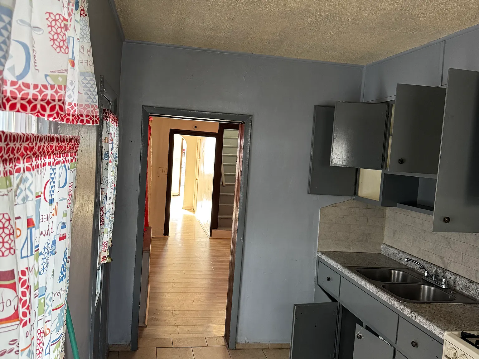 3 bed, 1116 sqft, $1,500 — Photo 3