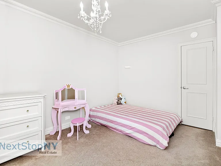 1175 York Ave #4B — Photo 5