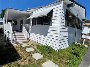 207 Road Runner Ln #88, Fountain Valley, CA 92708