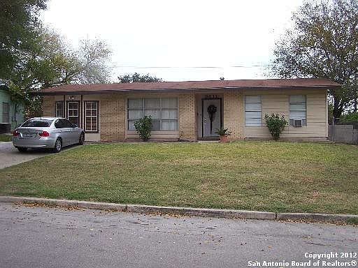 1st image of 3411 SE KILDARE AVE