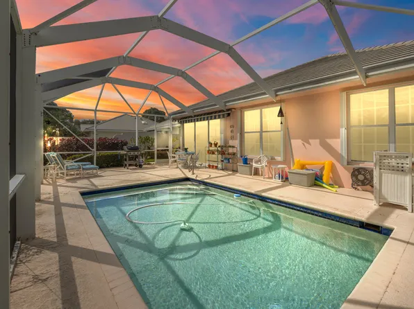 2013 Bedford Drive, Palm Beach Gardens, FL 33403
