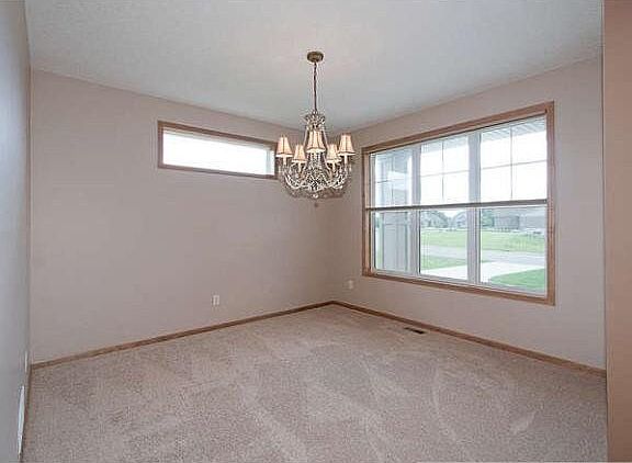 4th image of 10709 Lyndale Circle S