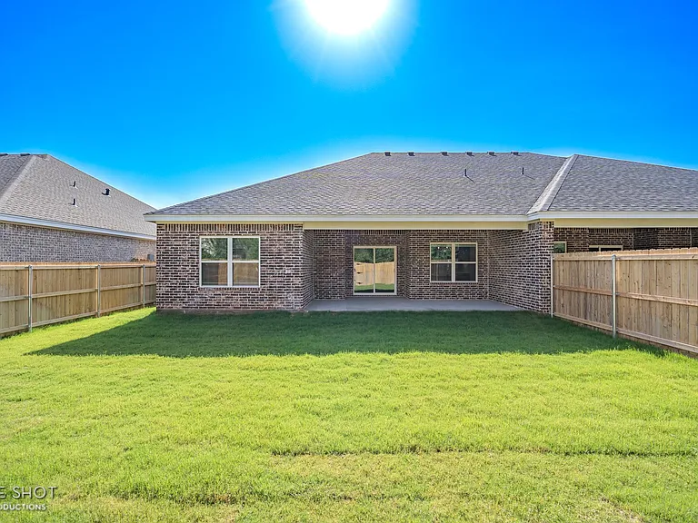 3710 Kala Dr — Photo 40