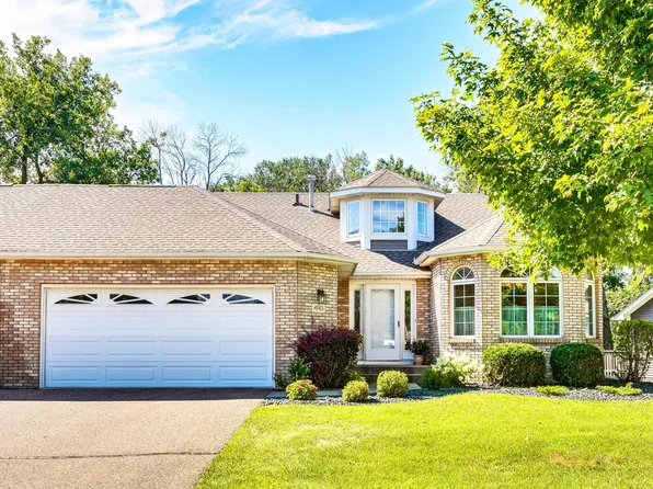 4143 Thornhill Ln, Vadnais Heights, MN 55127