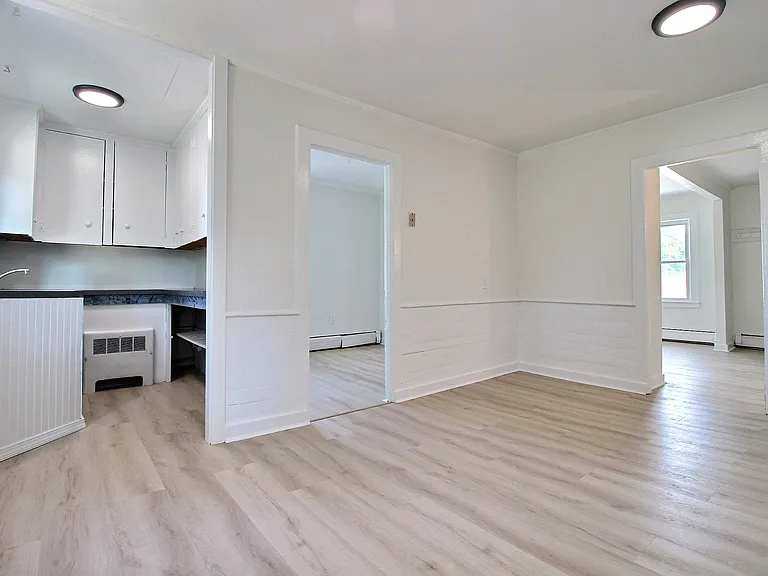 7 Palmer St #1 — Photo 2