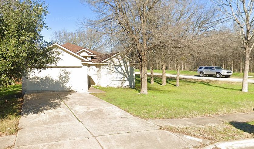 1st image of 102 Hummingbird Ct