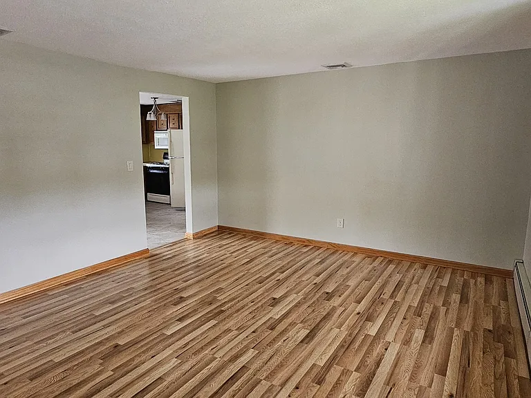 14 Cadwell Ct #2 — Photo 7