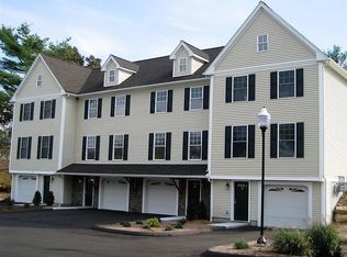 5 Mitchell St UNIT 16, Stonington, CT 06379