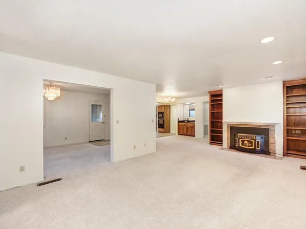 3268 Heights Dr, Cameron Park, CA 95682