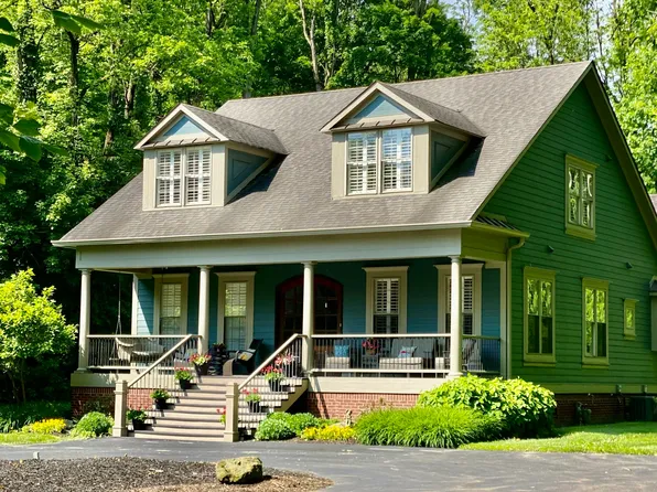 419 E Mill St, Danville, IN 46122