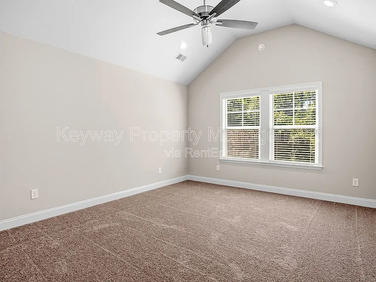 3109 Venetian Dr — Photo 11