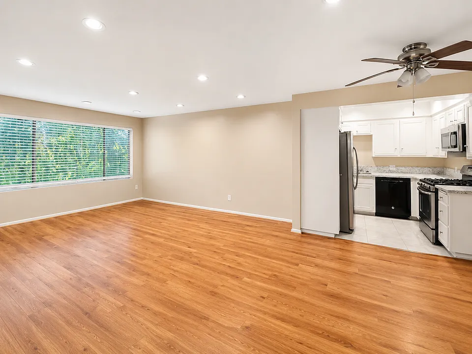 Doran Place