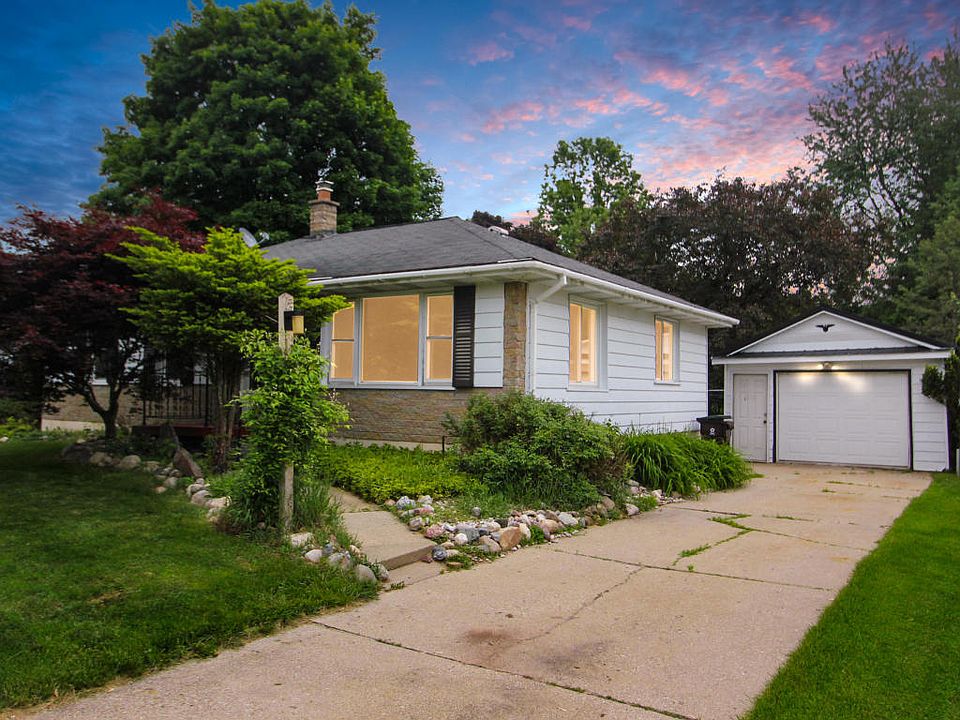 1st image of 718 N Stewart Ave