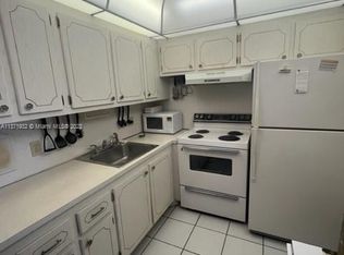 251 Oakridge Ct #251-O, Deerfield Beach, FL 33442