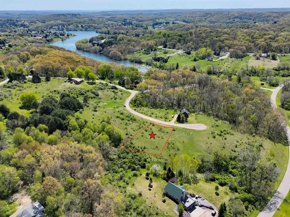 L279 L281 Matterhorn Court #279, 281, La Valle, WI 53941