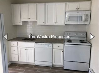 301 N 5th St #1, Millville, NJ 08332