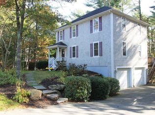 29 Heather Hill Rd, Bourne, MA 02532