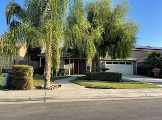 9106 Rockefeller St, Bakersfield, CA 93311