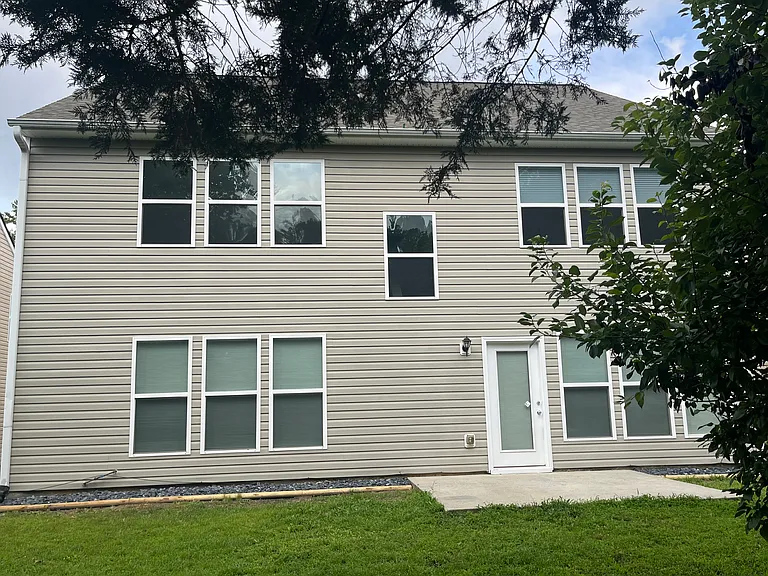 2501 Southhaven Ln — Photo 41