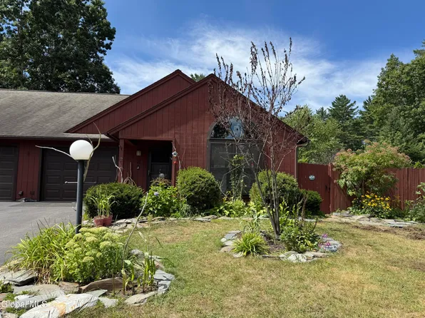 2 Margaret Drive, Queensbury, NY 12804