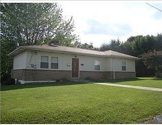 1st image of 601 Painter St