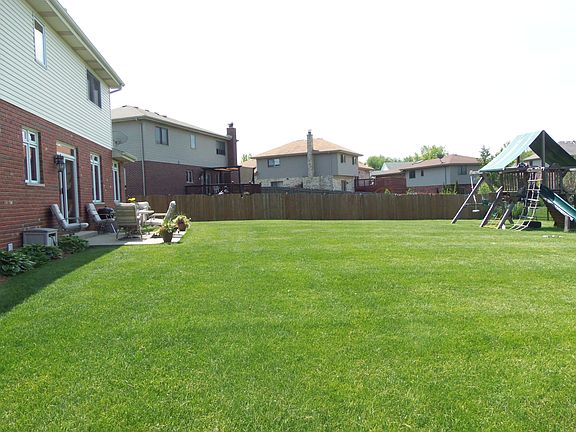 2nd image of 2937 Southwind Dr