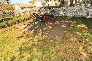 2nd image of 408 Bleacker Rd