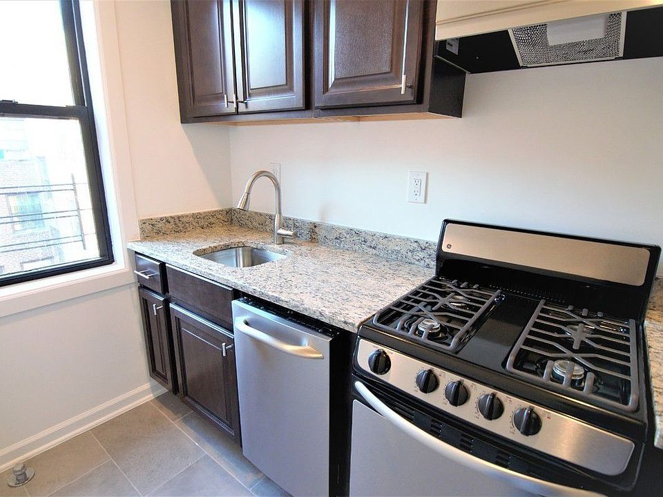 1st image of 4707 39th St APT 4A