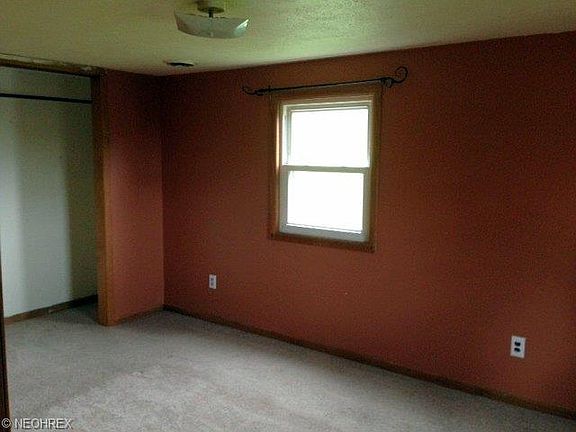 5th image of 518 Whitaker Ave