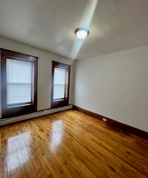 23 Essex St #2L — Photo 10