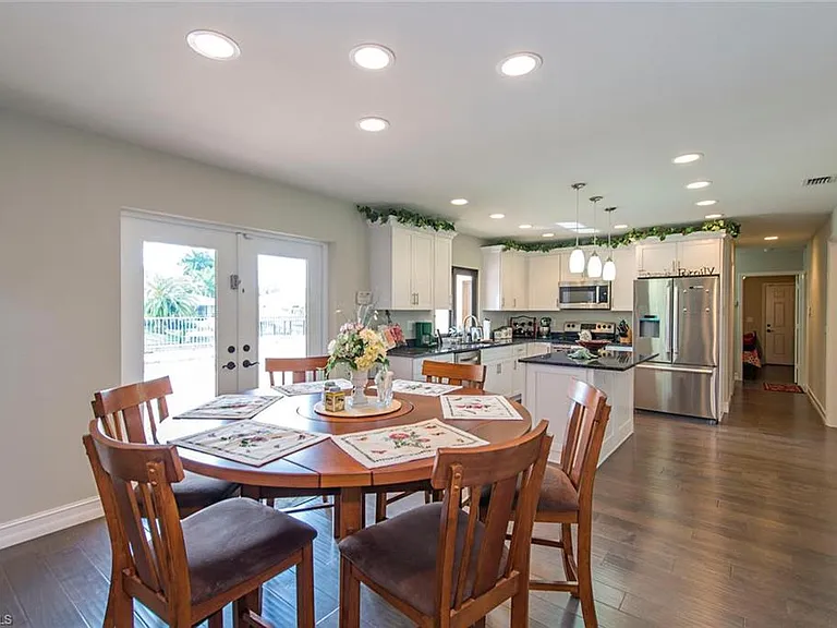 496 Flamingo Ave — Photo 6