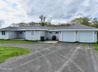 15 West Rd, Fort Edward, NY 12828