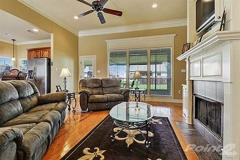 2 Living Room