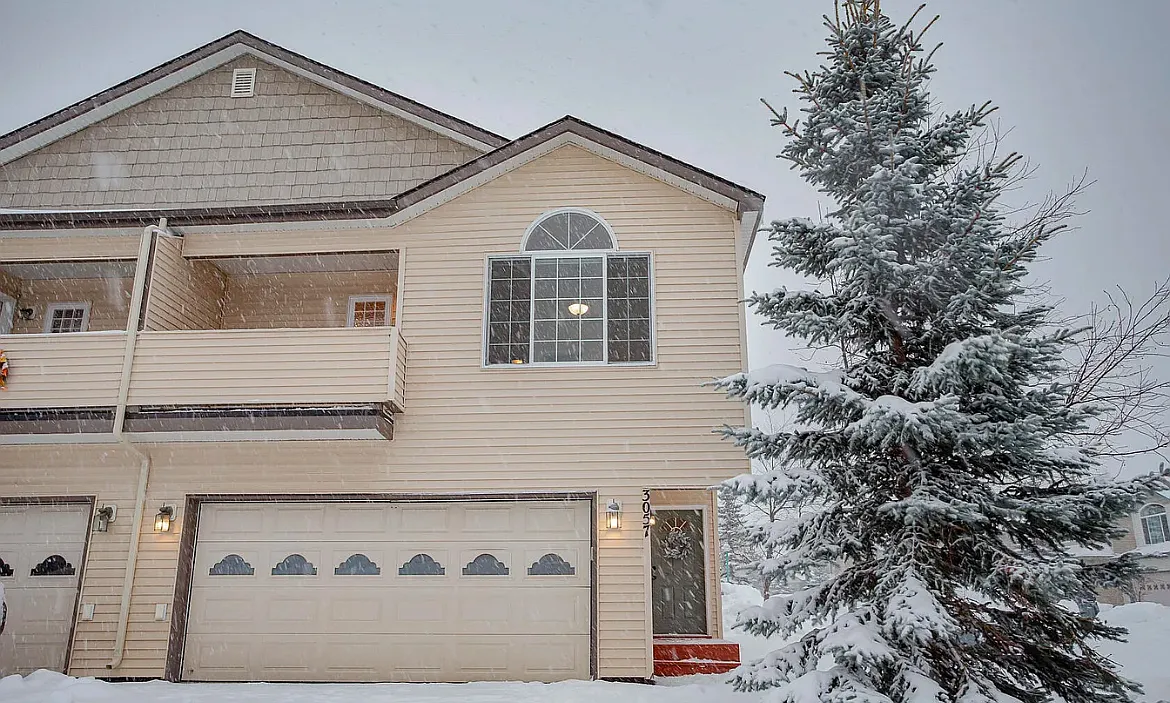 3 bed, 2.5 bath, 1515 sqft, $2,950 — Photo 1