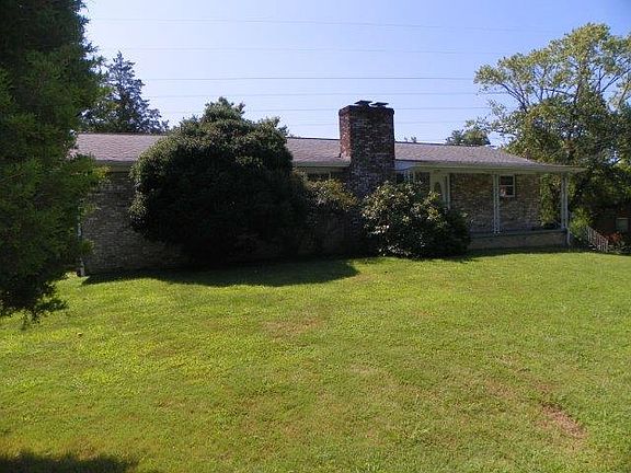 2nd image of 4004 Foley Dr