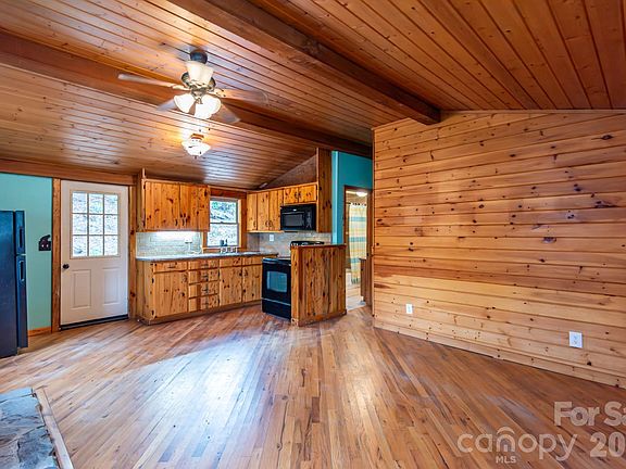 2nd image of 169 Samantha Springs Ln