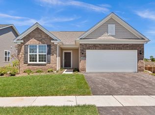 2792 Spring Cir S, Lindenhurst, IL 60046