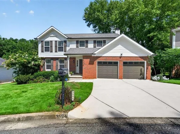 3504 Castlehill Ct, Tucker, GA 30084