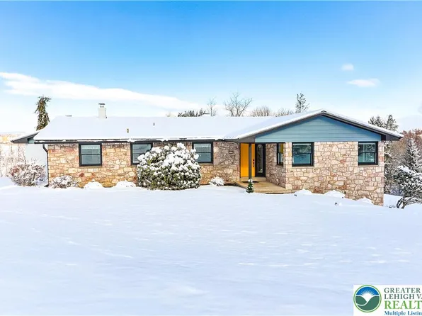 3429 Mountain View Cir, Bethlehem, PA 18017