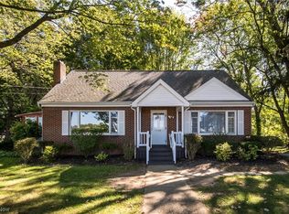 1540 Twin Elm Dr, Atwater, OH 44201